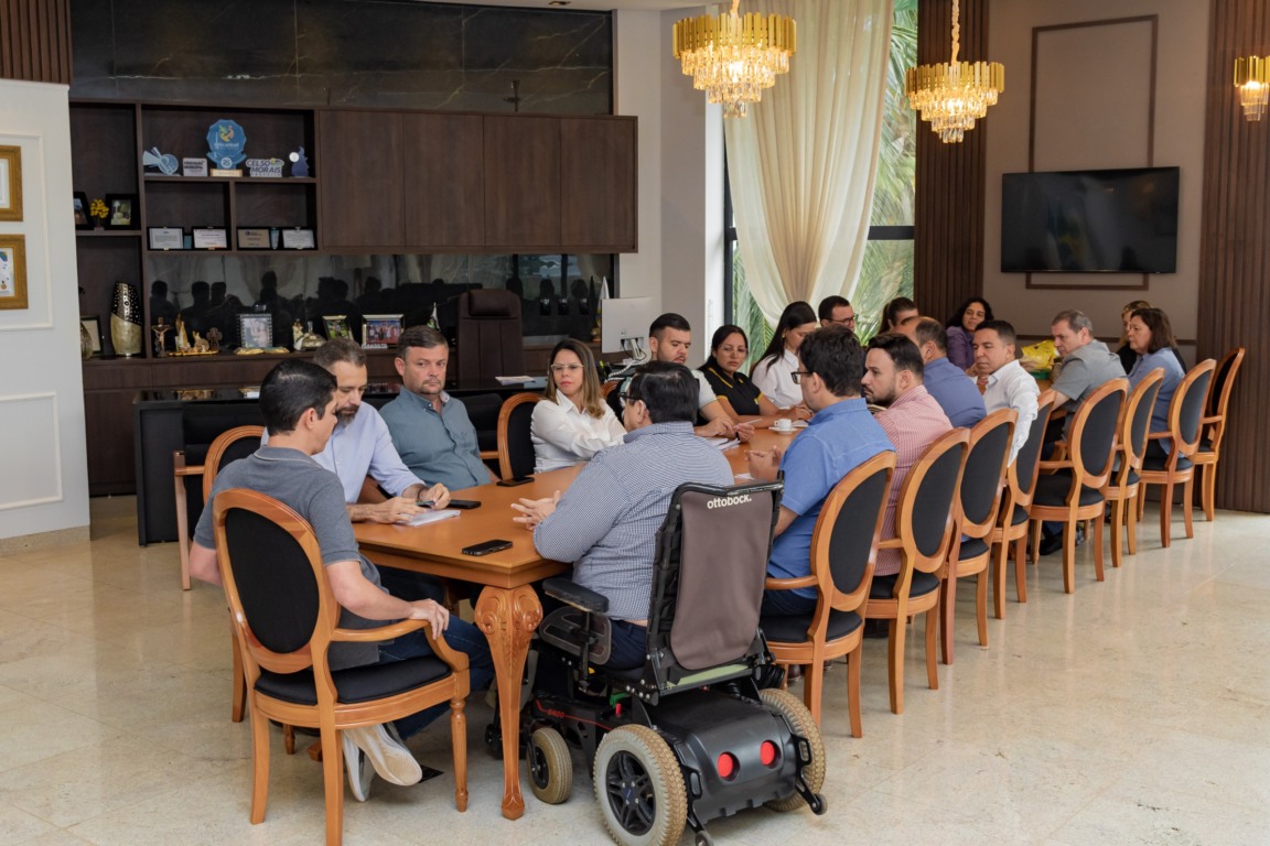 Com queda de R$ 7,6 milhões na receita, Paraíso decide cortar 30% nos salários do prefeito e cargos comissionados