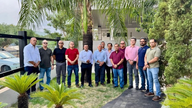 Servidores marcam mobilização unificada em prol do teto salarial