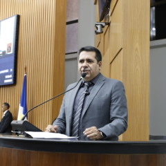 
“A conta de água tem pesado cada vez mais no bolso da população. Acredito ser nosso dever acompanhar de perto esse processo”, expressou o deputado - Foto: Dicom