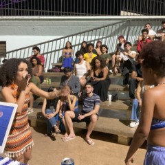 A noite do último domingo, 09, começou com a Batalha das Minas, que acontece todo mês no Espaço Cultural, em Palmas. Na foto: MC Juliá e MC Garnet – Foto: Kaio Costa