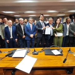 ATM leva mais de 50 prefeitos para apresentar demandas á bancada: saúde, transporte escolar e fim dos lixões dentre demandas; Veja detalhes!