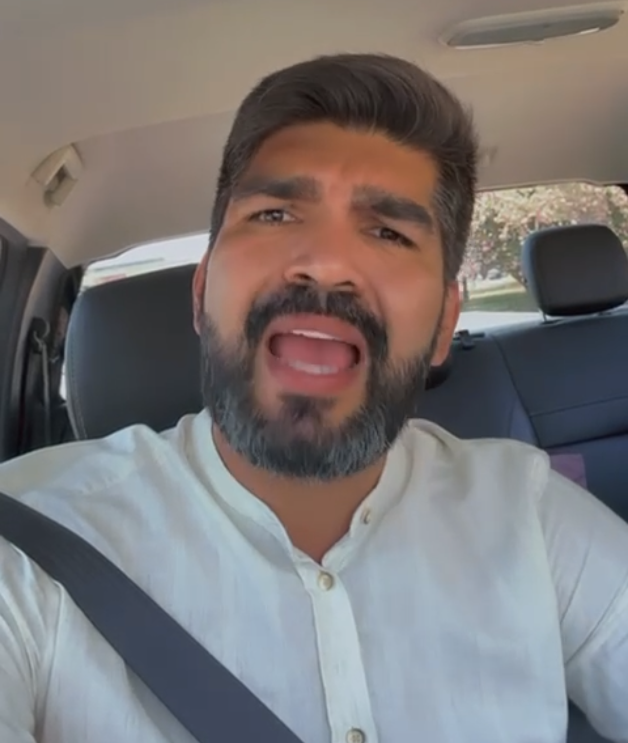 Tocando em Frente: Prefeito faz denúncia, diz que obra de asfalto não foi feita no seu município e acusa: “alguém ficou com o dinheiro”