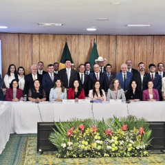 O Tocantins esteve presente na reunião conduzida pelo presidente em exercício, Geraldo Alckmin, para discutir estratégias de atração de investimentos e comércio exterior  - Foto: Nelciara Fonseca/Governo do Tocantins