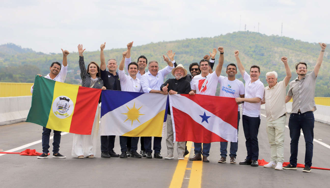 Governador  Laurez Moreira celebrou a entrega da maior obra de integração entre Tocantins e Pará, destacando a realização de um sonho histórico da população - Foto: Ademir dos Anjos/Governo do Tocantins