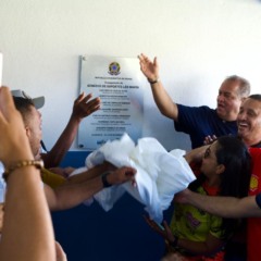 “Quem fez, fez”: Eduardo Gomes faz entrega de ginásio e anuncia pista de atletismo e R$ 1 milhão para reforma e ampliação do Estádio Dr. Magalhães em DNO