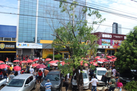 Mobilização de educadores paralisa 90% das escolas em Palmas; Veja o que diz a prefeitura