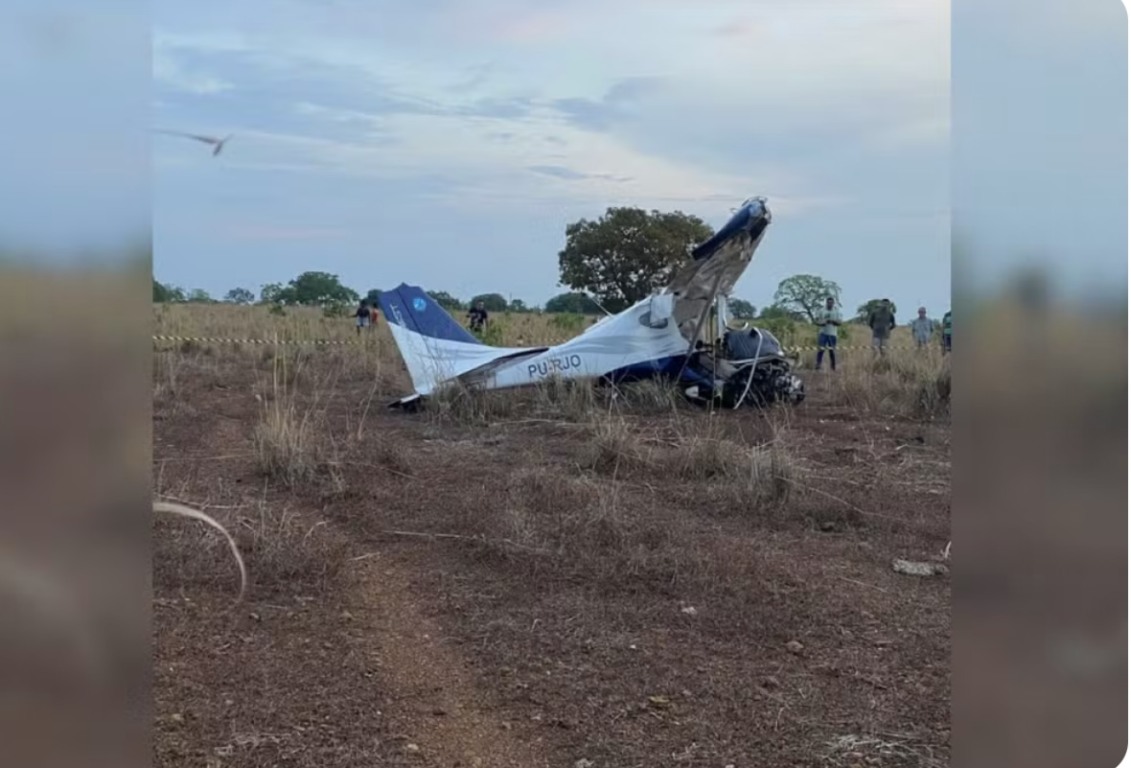 Situação que ficou a aeronave que caiu em Fátima — Foto: Bruno Soares/Portal Eu Amo Lagoa