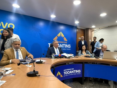 COLETIVA: Laurez diz que vai despachar da pasta da saúde, promete decreto a “oito mãos” e afirma: “não vou ficar chorando e reclamando”; Veja as principais alegações!