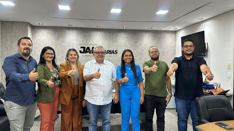 Jair Farias recebe apoio da prefeita de Lajeado e de grupo político para seu projeto rumo a 2026