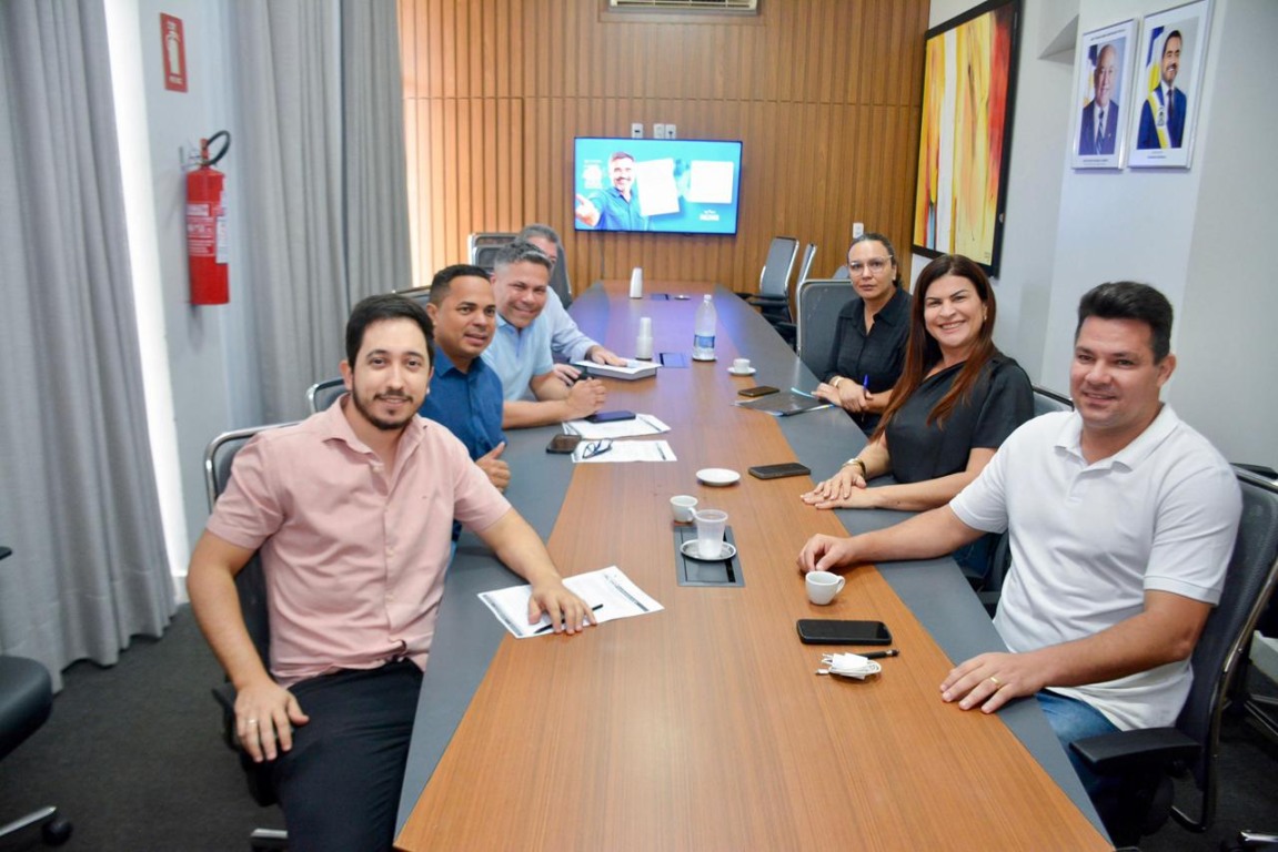 Frente Parlamentar do Agro realiza reunião para alinhar pautas, projetos e ações estratégicas que fortalecem o setor produtivo e o desenvolvimento rural da capital