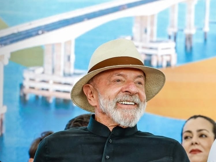 Lula no Tocantins: “Mulher não nasceu para lavar cueca ela tem que ser o que quiser ser” Lula no Tocantins: “Mulher não nasceu para lavar cueca ela tem que ser o que quiser ser”