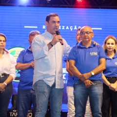 No aniversário de Almas, Vicentinho anuncia R$ 2,4 milhões e diz que gabinete de Laurez está de portas abertas para a cidade