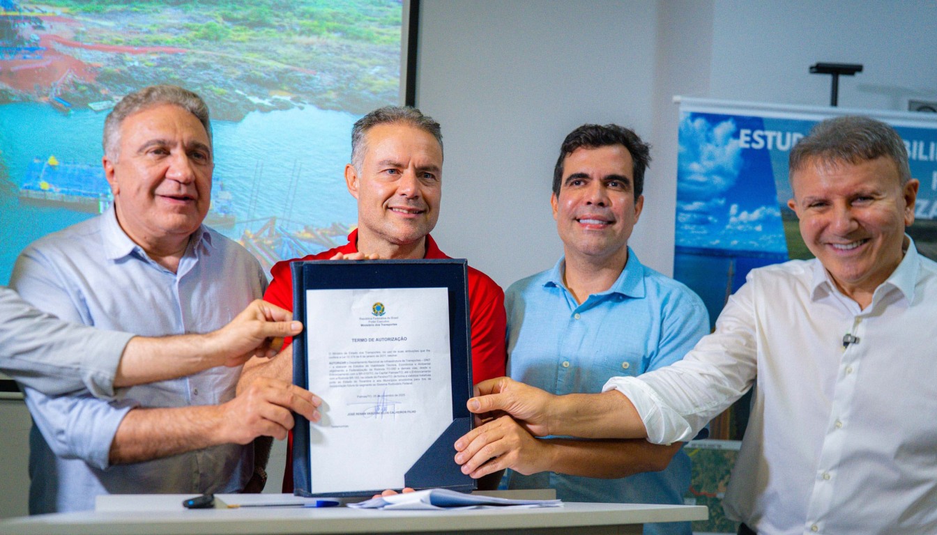 Assinatura do termo que autoriza os estudos para a federalização da TO-080, um marco para o fortalecimento da infraestrutura e o desenvolvimento do Tocantins - Foto: Hiroshi Fukushima/Governo do Tocantins Assinatura do termo que autoriza os estudos para a federalização da TO-080, um marco para o fortalecimento da infraestrutura e o desenvolvimento do Tocantins - Foto: Hiroshi Fukushima/Governo do Tocantins