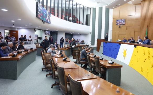 Com reajuste de 4,83%, revisão geral da remuneração dos servidores do Judiciário é aprovada