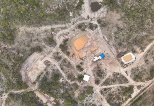 Polícia Militar Ambiental localizou área de extração de ouro ilegal em Natividade — Foto: Divulgação/PMTO