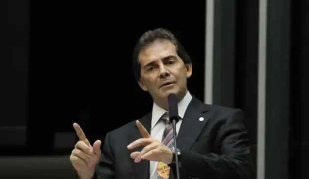 Paulinho da Força, do SD, entra com ação pedindo revogação do afastamento de Wanderlei