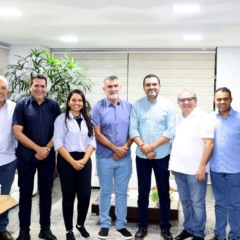 De volta ao Palácio, Wanderlei diz que encontro com deputados foi marcado por respeito e gratidão; Veja registros