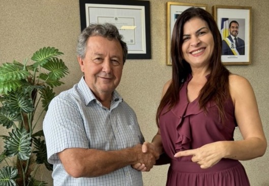 Vereadora Karina Café garante R$ 500 mil para cirurgias oftalmológicas em Palmas após articulação com deputado Vilmar