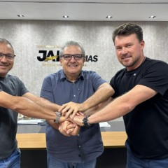 Eleições 2026: Jair Farias amplia base ainda mais e recebe apoio do prefeito e vice-prefeito de Campos Lindos