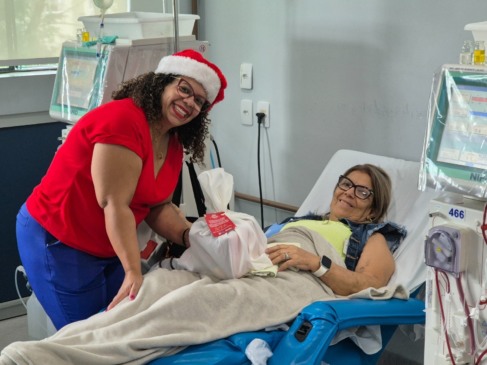 Fundação Pró-Rim promove campanha para arrecadar 1600 panetones para pacientes renais