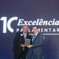 Eduardo Gomes se destaca nacionalmente no Ranking dos Políticos