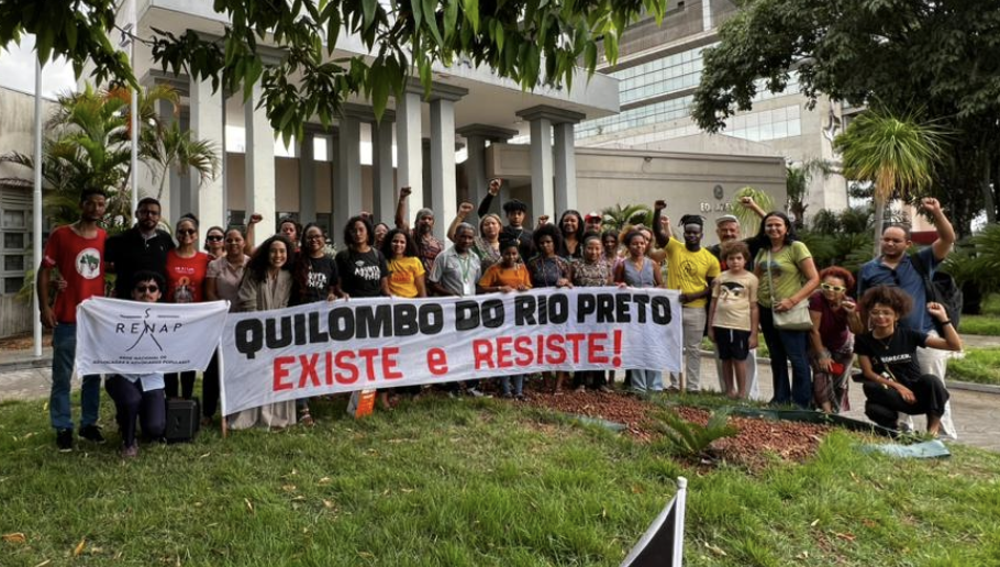 A resistência do Quilombo Rio Preto: Movimentos ocupam Justiça Federal e exigem suspensão de despejo A resistência do Quilombo Rio Preto: Movimentos ocupam Justiça Federal e exigem suspensão de despejo