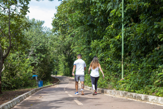 Data: 11/04/2023. Manhã de sol no Parque Cesamar.