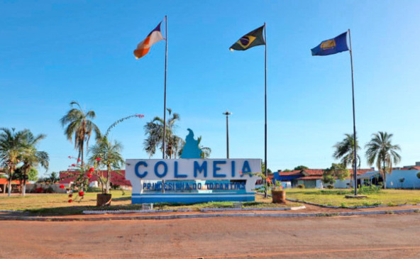 Procurador recomenda que município suspenda efeito de lei aprovada e exonere cargos criados 