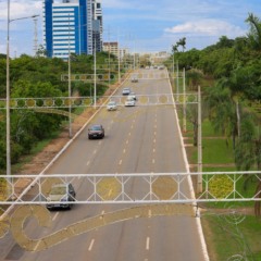 Dia 5: Circuito de luzes natalinas em Palmas  será aceso  com passeio ciclístico pela Avenida Siqueira 