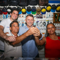 Após 15 anos de reivindicações, Prefeitura de Palmas realiza entrega da área de comércio ambulante de Taquaralto