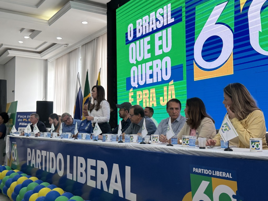 Ao lado de Gaguim e Gomes, Dorinha destaca parceria política por respeito e destaca incômodo com problemas do Estado: “Nossos adversários são a fome, a miséria e a falta de hospital”