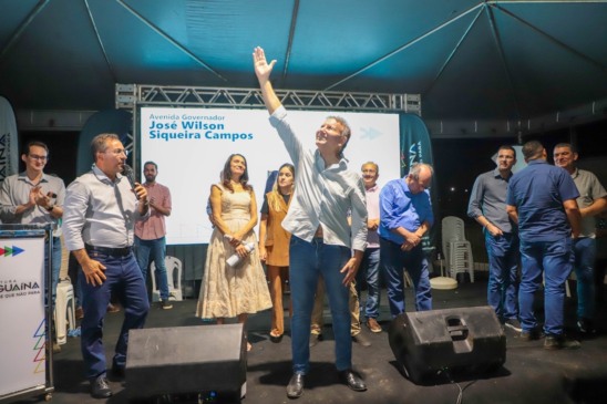 Eduardo Siqueira se emociona em homenagem ao pai em Araguaína: “Nenhum outro lugar deste estado fez uma homenagem tão linda ao meu pai”