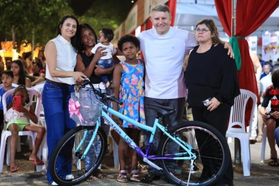 Parque Cesamar lotado vive noite de poesia, música e gesto solidário no Natal Luz de Palmas