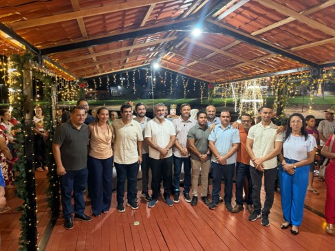 Amélio Cayres relembra 40 anos de história e legado da família durante homenagens ao pai e ao irmão em Augustinópolis