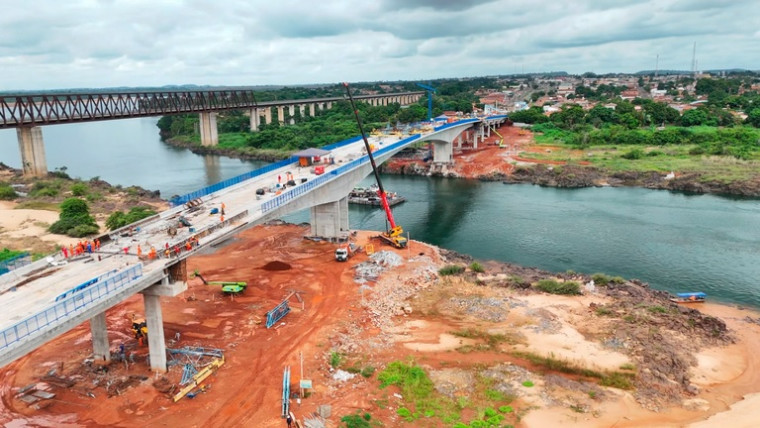 Lula não deve participar da inauguração da nova ponte JK; Ministro planeja entregar obra dia 22 Lula não deve participar da inauguração da nova ponte JK; Ministro planeja entregar obra dia 22