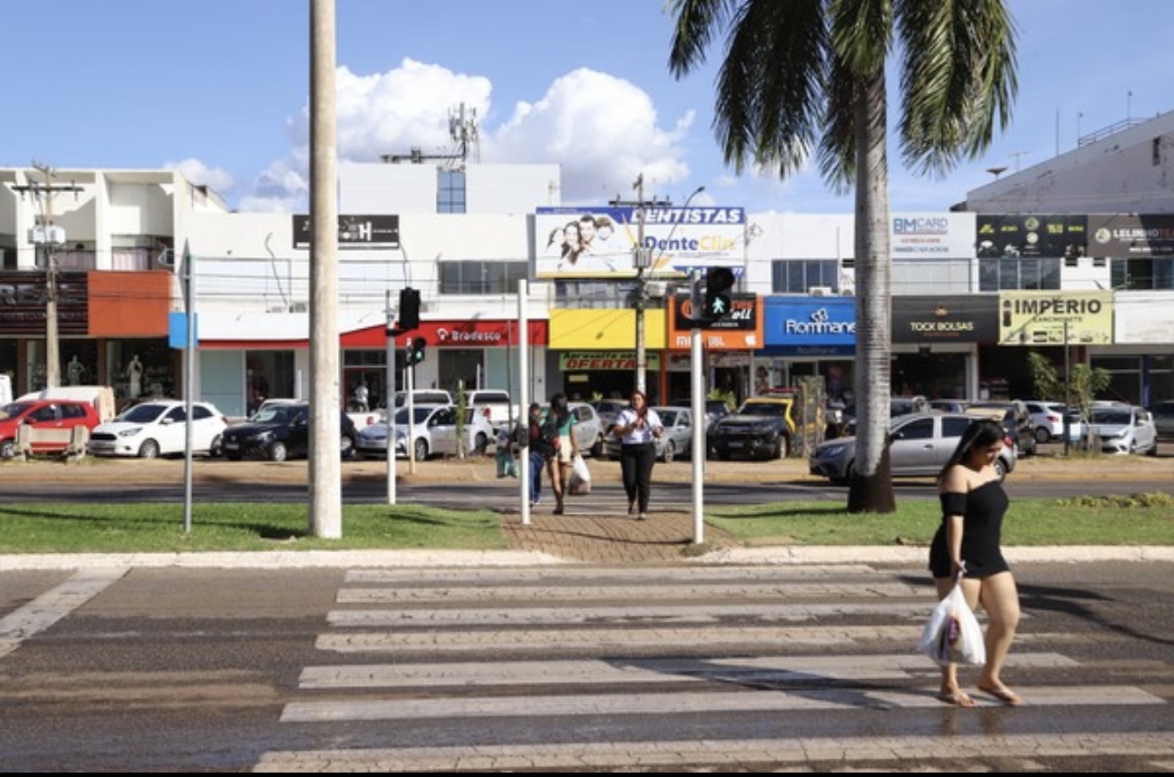 Feriado de Natal: Veja horários de funcionamento do comércio e serviços 