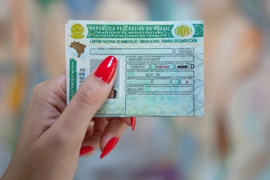 Justiça derruba liminar e mantém novas regras da CNH para todo o país