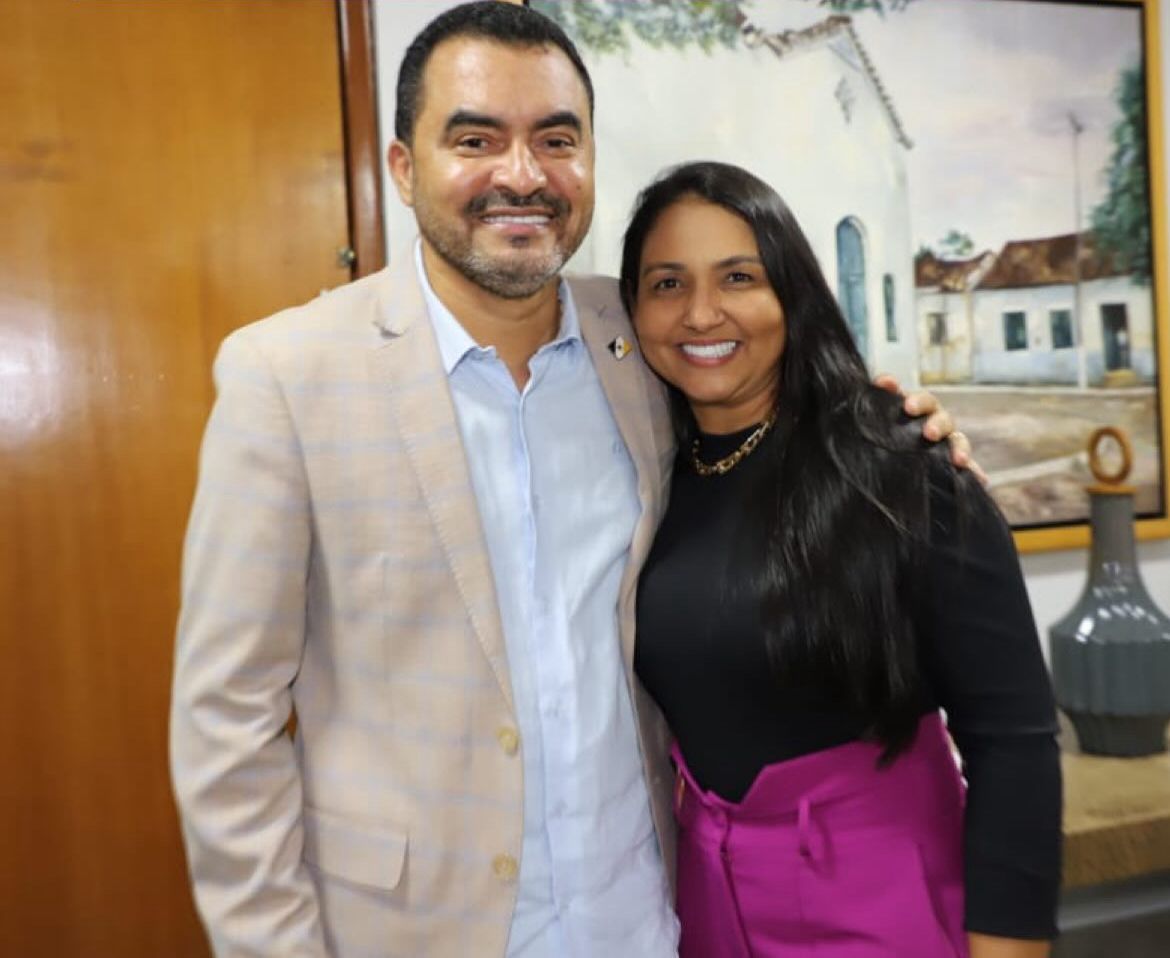 Deputada Vanda comemora retorno do governador Wanderlei: “A justiça foi feita e a democracia respeitada”
