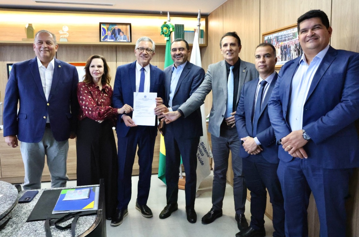 No ministério da Saúde, Wanderlei e senadores buscam liberação de R$ 112 milhões para a saúde No ministério da Saúde, Wanderlei e senadores buscam liberação de R$ 112 milhões para a saúde