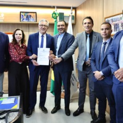 No ministério da Saúde, Wanderlei e senadores buscam liberação de R$ 112 milhões para a saúde