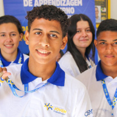 Jovens atendidos pelo Programa Jovem Trabalhador retomaram suas atividades profissionais nesta segunda-feira, 5, ap&oacute;s o Governo do Tocantins garantir a manuten&ccedil;&atilde;o do programa, assegurando a perman&ecirc;ncia de todos os contratos - Foto: Governo do Tocantins