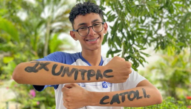Aluno Itallo Kauan, nota 940 na redação do Enem - Foto: divulgação/Seduc/Governo do Tocantins
