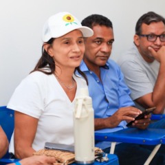 Primeira-dama Polyana Siqueira instala gabinete de crise para a&ccedil;&otilde;es imediatas em resposta ao vendaval que atingiu fam&iacute;lias do Jardim Taquari