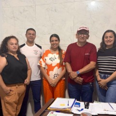 Sindicato dialoga sobre implanta&ccedil;&atilde;o PCCR da Sa&uacute;de em reuni&atilde;o com prefeito de Augustin&oacute;polis