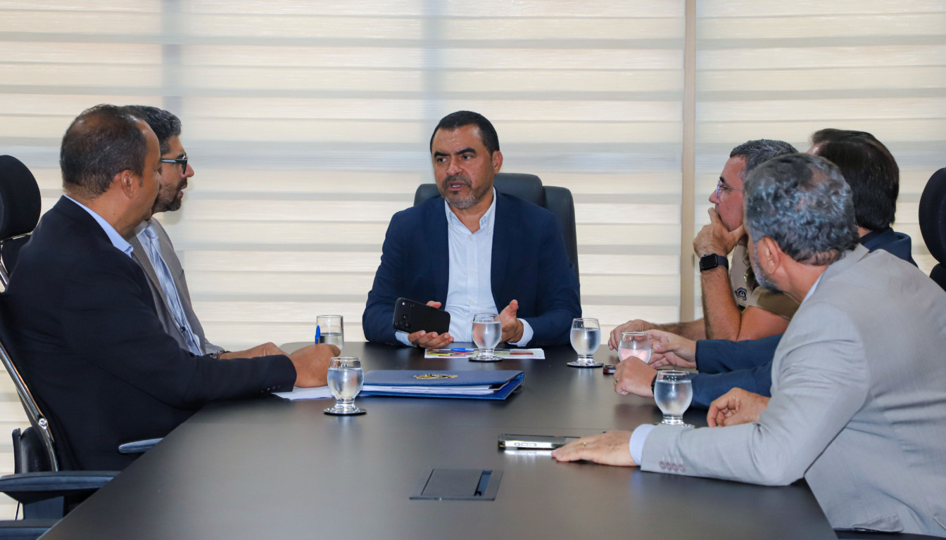 Governador Wanderlei determina operação integrada nos presídios e reforço na segurança em Palmas