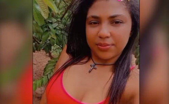 Ingrid Lorane Negreiros Santos morreu a facadas — Foto: Reprodução/Redes sociais