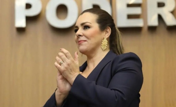 Cinthia Ribeiro Mantoan