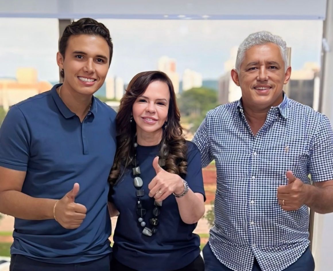 Dorinha dialoga com deputado Cleiton Cardoso Dorinha dialoga com deputado Cleiton Cardoso