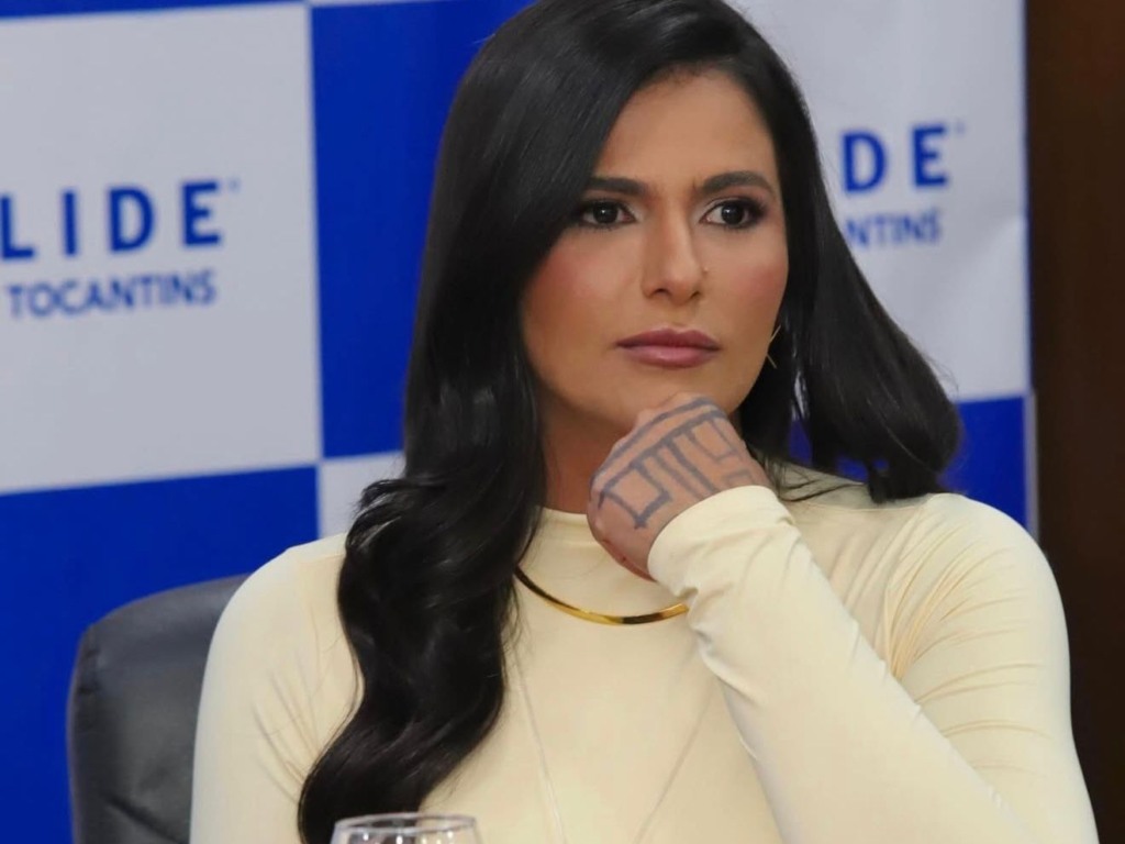 Primeira-dama Karynne Sotero recebe mensagens e homenagens no dia do aniversário: “mulher extraordinária” Primeira-dama Karynne Sotero recebe mensagens e homenagens no dia do aniversário: “mulher extraordinária”