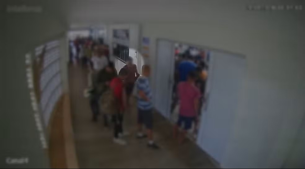 Momento da discussão no Restaurante Comunitário — Foto: Reprodução/Polícia Civil Momento da discussão no Restaurante Comunitário — Foto: Reprodução/Polícia Civil